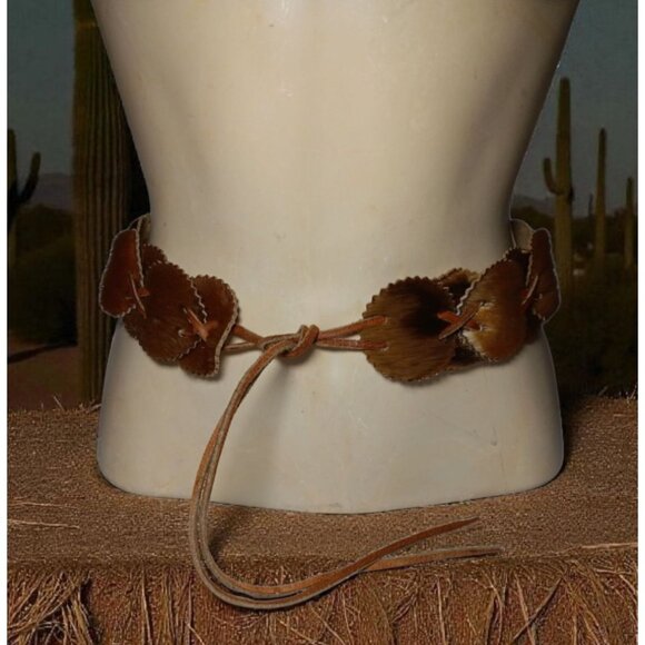 Womens Vintage Hippie Boho Leather Fur Hip Belt with Leather Ties 34\